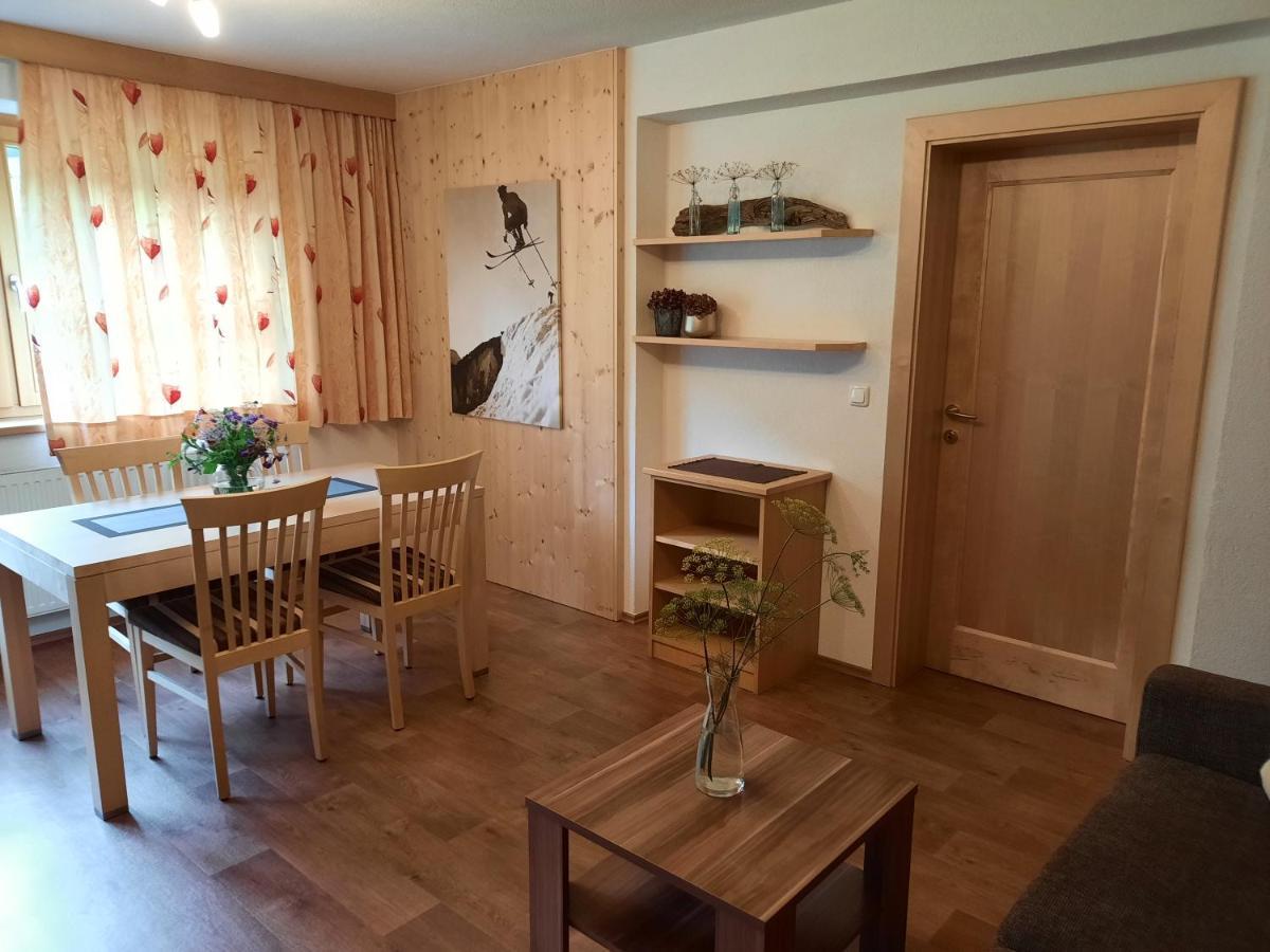 Haus Untergand Apartment Sankt Anton am Arlberg Luaran gambar