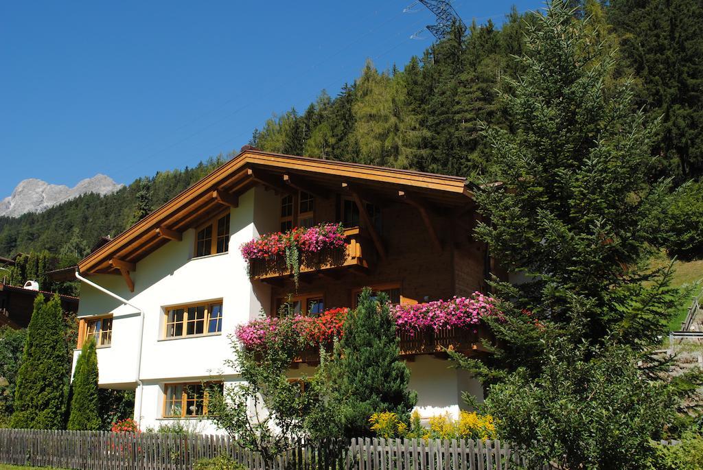 Haus Untergand Apartment Sankt Anton am Arlberg Luaran gambar