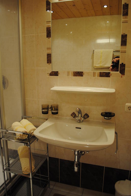 Haus Untergand Apartment Sankt Anton am Arlberg Bilik gambar